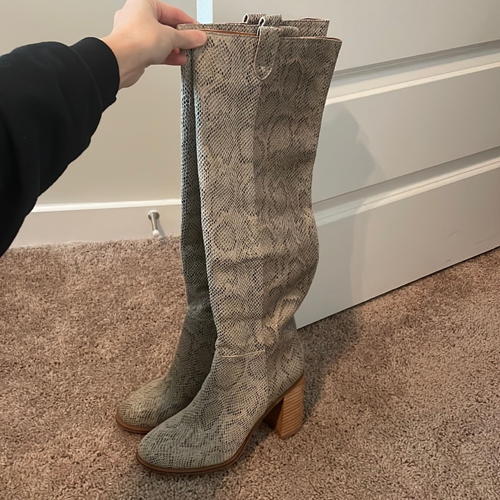 Soft snakeskin detail knee high boots